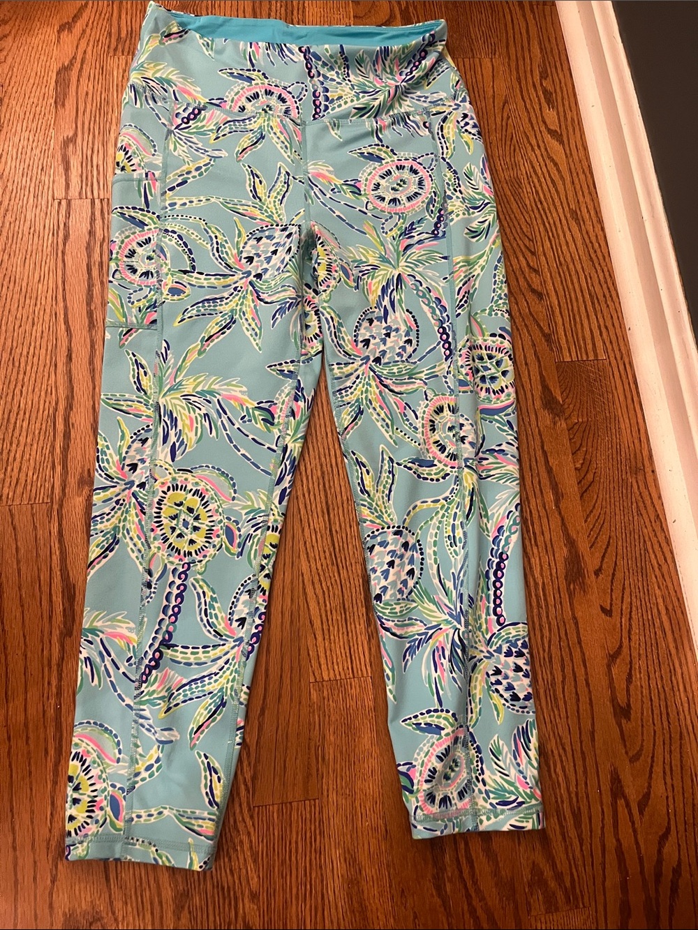 Lilly Pulitzer Luxletic Weekender High Rise Crop Leggings